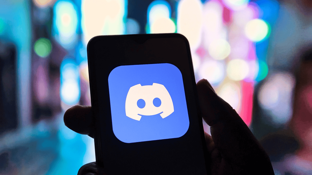🔟 Discord Enforces Age‑Verification Mode for Teens